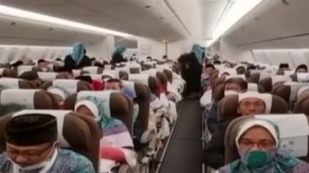 Jamaah Haji Asal Aceh Meninggal di Pesawat