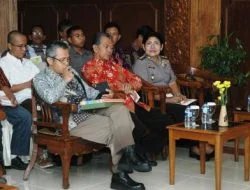 Hujan Deras Para Pejabat Hadiri Launching Jogjakartanews.com