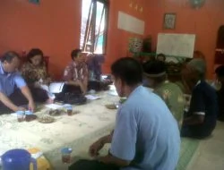 Topeng Emas Hilang, Kepala Museum Masih Galau