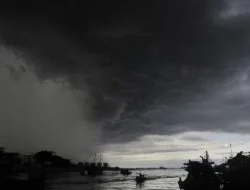 Warga Diminta Waspada Puting Beliung