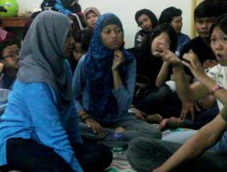 Waroeng Toeli; Menari Berdasarkan Alunan Degup Jantung