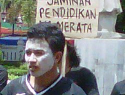 Aksi Menuntut Penegak Hukum untuk Tegas Mengusut Kasus HAM yang Belum Tuntas