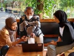 Pengabdian Masyarakat, Dosen Unjani Beri Pendampingan Teknologi Digital UMKM di Purworejo