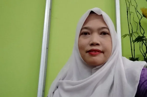 Rr. Putri Ana Nurani, SS, MM. Foto: doc/pri