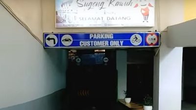 Lorong pintu masuk parkir Malioboro. Foto: isal