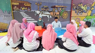 Yayasan Erhaka Utama menggelar Rapat Kerja (Raker) lembaga yang dinaunginya, yaitu PAUD IT ADAR yang terdiri dari RA Ar Rafif, dan KB Abdi Desa, Pada Rabu (12/07/2023). Foto: doc.PAUD IT ADAR