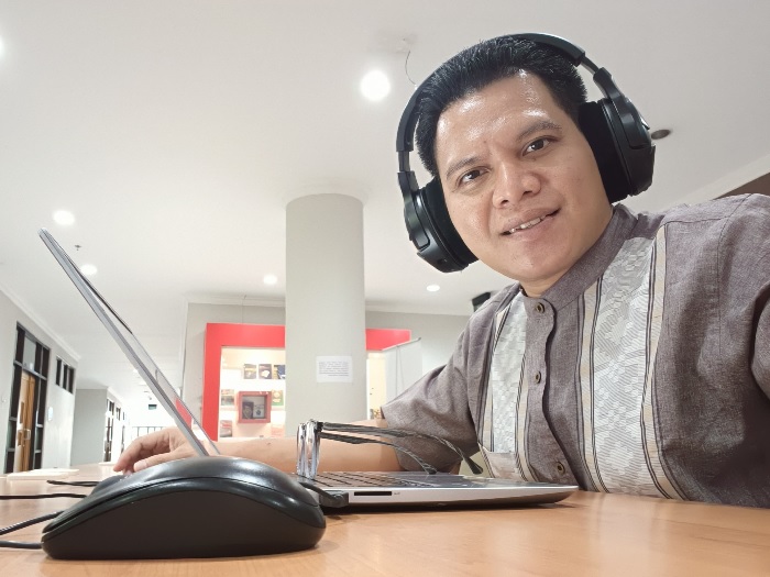 Sosok Inspiratif, Harits Setyawan, dosen DKV Institut Teknologi Sumatera (ITERA). Foto: Istimewa