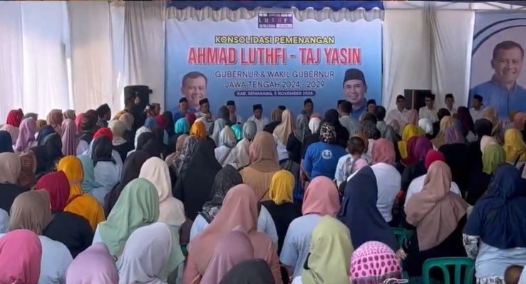 Konsolidasi pemenangan Paslon Cagub-Cawagub Jateng Luthfi Yasin di Kabupaten Semarang dihadiri ribuan warga akar rumput. Foto: ist