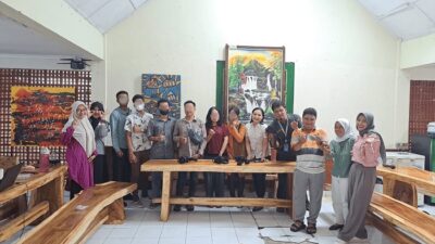 Kegiatan bimbingan kemandirian pelatihan make up dan fotografi bagi klien pemasyarakatan Bapas Yogyakarta di Aula Griya Abhipraya pada Pada Hari Selasa, 12 November 2024. Foto: Ist