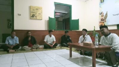 Klien Bapas Jogja saat mengikuti Pengajian Bersama Majelis Istiqomah Hijrah di Griya Abhipraya Purbonegoro. Foto: Ist