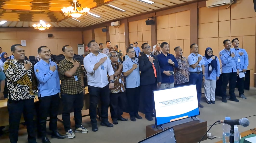Lembaga Ombudsman DIY menggelar diskusi kasus Peredaran Mihol di Kepatihan, kompleks kator Sekda DIY, Selasa (05/08/2025). Foto: Ist