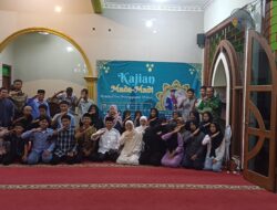 Inspiratif, Dua Profesor Isi Materi pada Pengajian Remaja Masjid Al-Kautsar Mrincingan