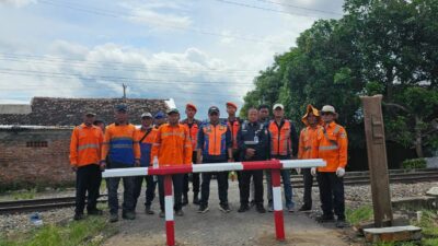 KAI Daop 6 Perkuat Keselamatan Jalur Rel, Tutup Perlintasan Liar Sukoharjo–Pasarnguter