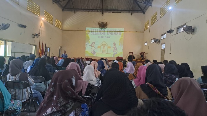 SMP Negeri 2 Kalasan menggelar pertemuan wali murid kelas 7 di aula utama, Jumat (14/11/2025) dengan agenda sosialisasi program sekolah. Foto: Istimewa
