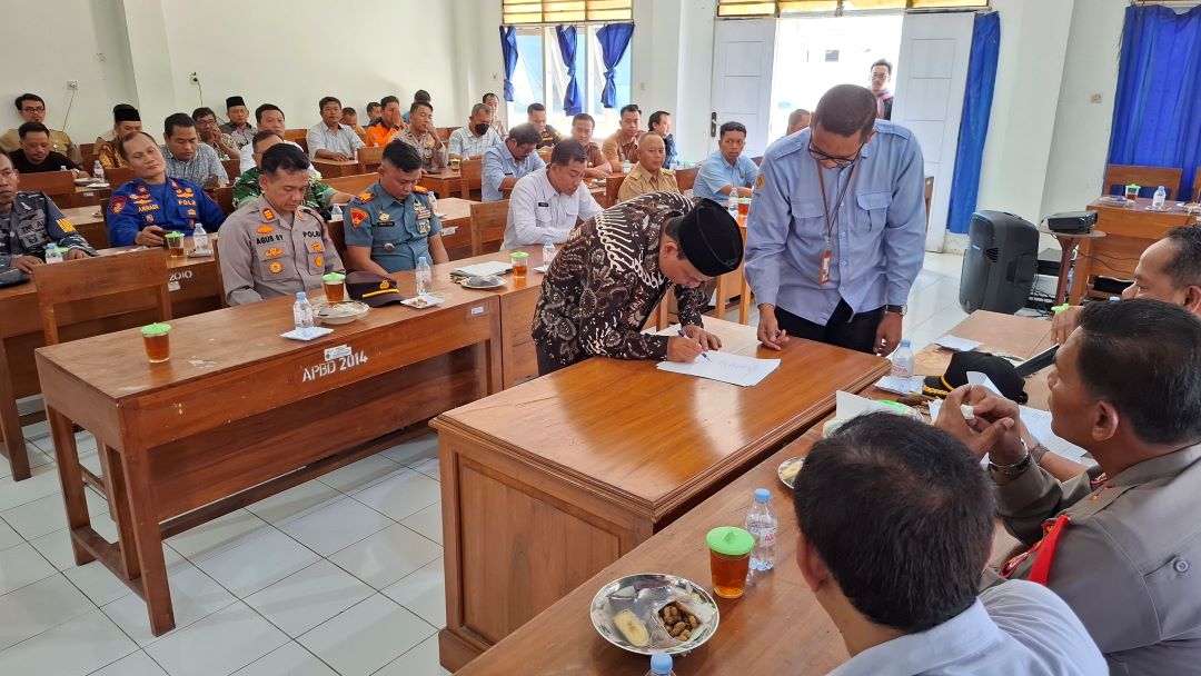 Forum Komunikasi Pelabuhan Sadeng Dibentuk, Distribusi BBM Nelayan Dibenahi