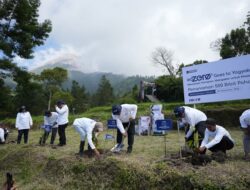 Perkuat Ruang Terbuka Hijau dan Ketahanan Lingkungan di DIY, Telkom Tanam Ratusan Pohon di Bukit Klangon