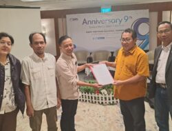 Ketum SMSI Serahkan Langsung SK Pengurus SMSI DIY 2026–2030 di Rapimnas dan HUT ke-9 SMSI