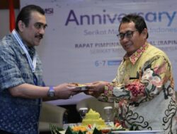 Peringatan HUT ke-9 SMSI di Jakarta Berlangsung Khidmat, Prosesi Pemotongan Tumpeng Jadi Momentum Kebersamaan