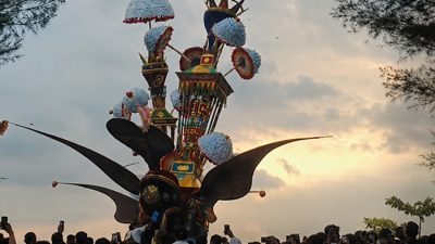 Inspirasi Perjuangan Kesyahidan Imam Husain AS di Padang Karbala Menjadi Penyemangat Festival Tabuik Pariaman