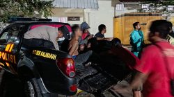 Respon Cepat, Polsek Kalimanah Evakuasi ODGJ Bersenjata Golok di Desa Karangpetir