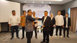Ketua Umum SMSI Kukuhkan Pokja Newsroom Jaga Desa di Lampung, Perkuat Sinergi Kawal Tata Kelola Pemerintahan Desa