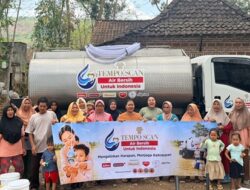 Tempo Scan Salurkan 640.000 Liter Air Bersih ke 40 Titik Terdampak Kekeringan
