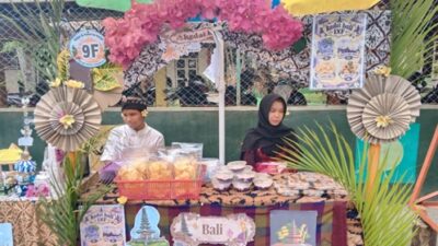 HUT ke-31 SMP Negeri 2 Kutasari, Siswa Belajar Berwirausaha hingga Berbagi dengan Sesama